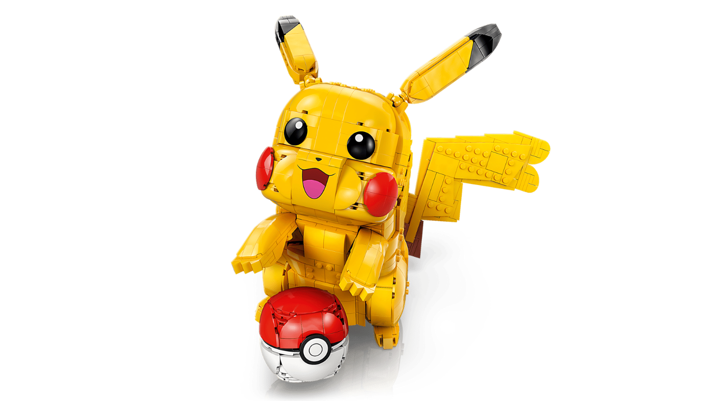 Pikachu con Poke ball 4
